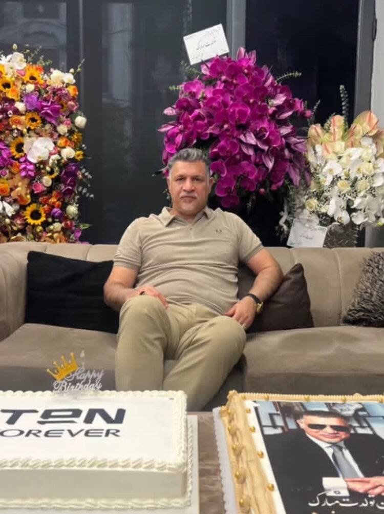 سورپرایز تولد علی دایی توسط برادر و برادرزاده‌اش
