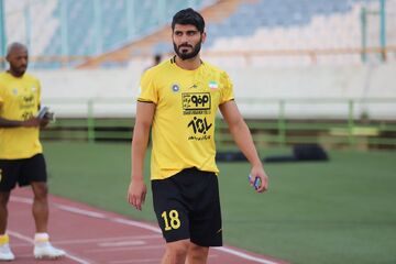 واکنش زکی‌پور به خوشحالی جنجالی‌اش مقابل پرسپولیس