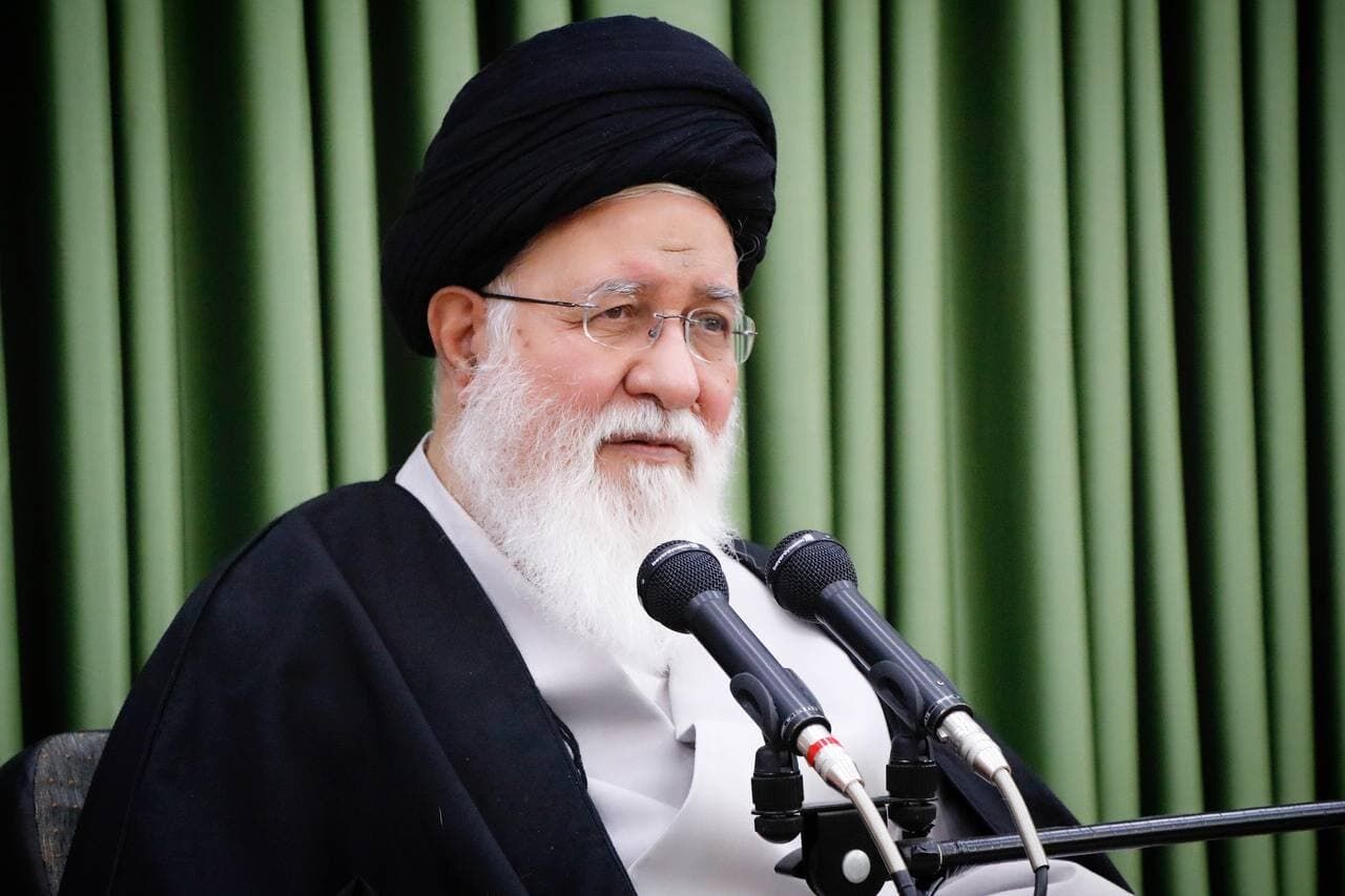 علم الهدی:امام خمینی از داخل قبر بر تمام جریان مقاومت حکومت می‌کند