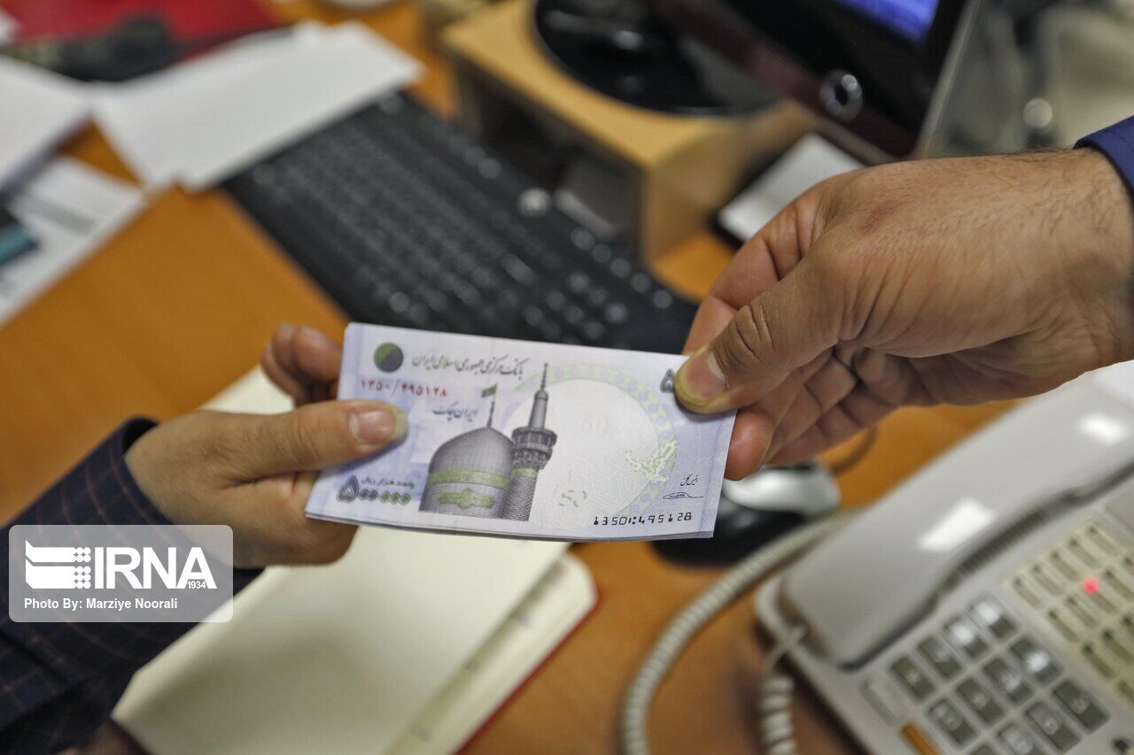مرحله دوم تسهیلات قرض‌الحسنه بازنشستگان تامین اجتماعی واریز شد