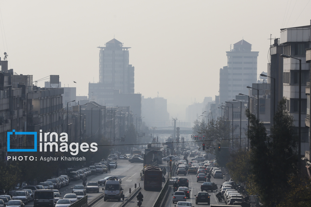 ماندگاری آلودگی هوا در پایتخت؛ دمای تهران کاهشی می‌شود۶