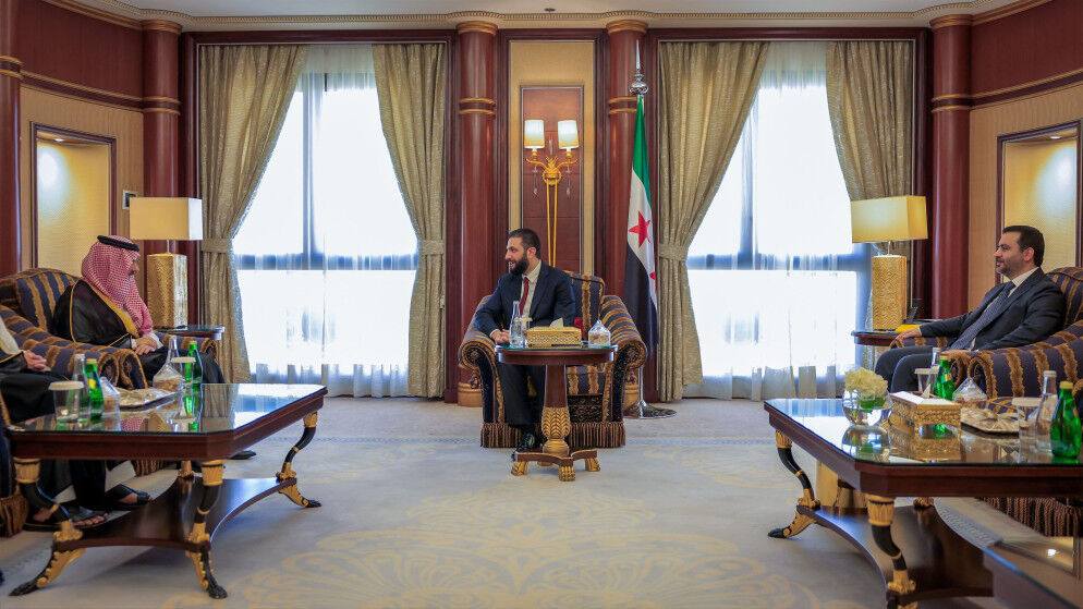 جولانی با بن فرحان در ریاض دیدار کرد