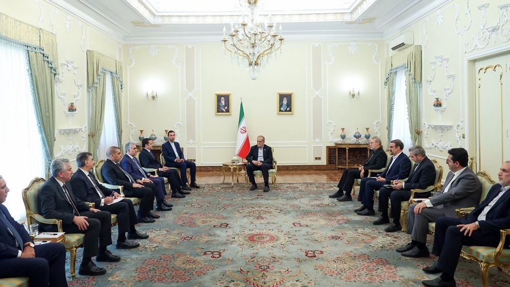 اظهارات پزشکیان در دیدار مشاور امنیت ملی عراق