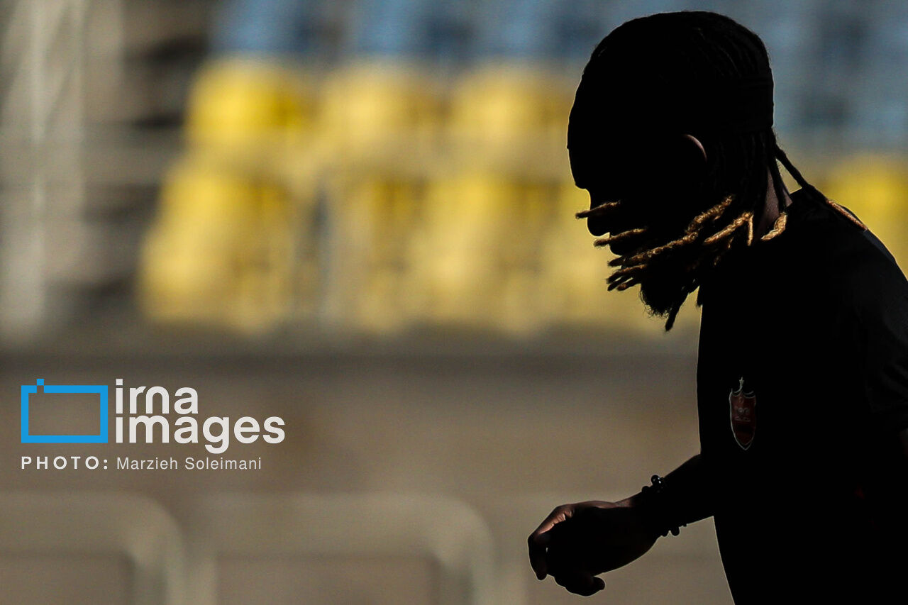 ستاره‌ها دربی را از دست دادند؟