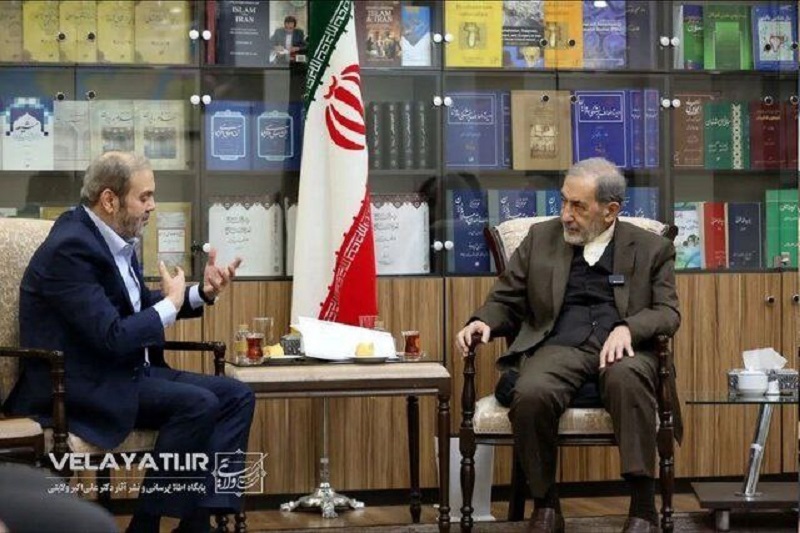 ولایتی: ایران با قاطعیت از حزب‌الله حمایت می‌کند