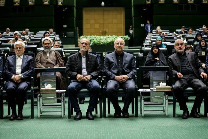 حمایت یا عقب‌نشینی؟ وقتی مجلس ابزار نظارتی خود را کنار می‌گذارد