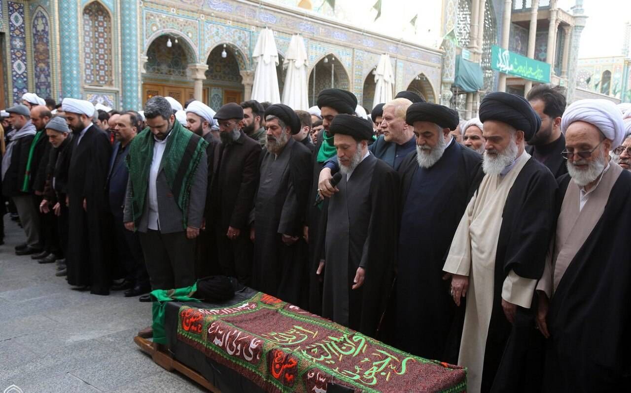 تشییع پیکر برادر آیت‌الله سیستانی در قم